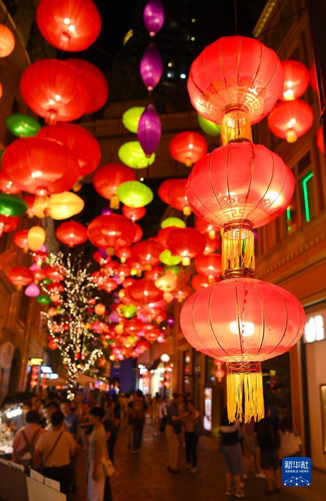 小白菜在线帮拉拉圈